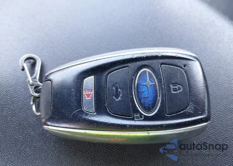 2017 Subaru Outback 2.5I Limited z USA, uszkodzony, nr VIN 4S4BSANC7H3387924